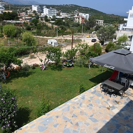 Blue Season Apartment Ksamil Exterior photo